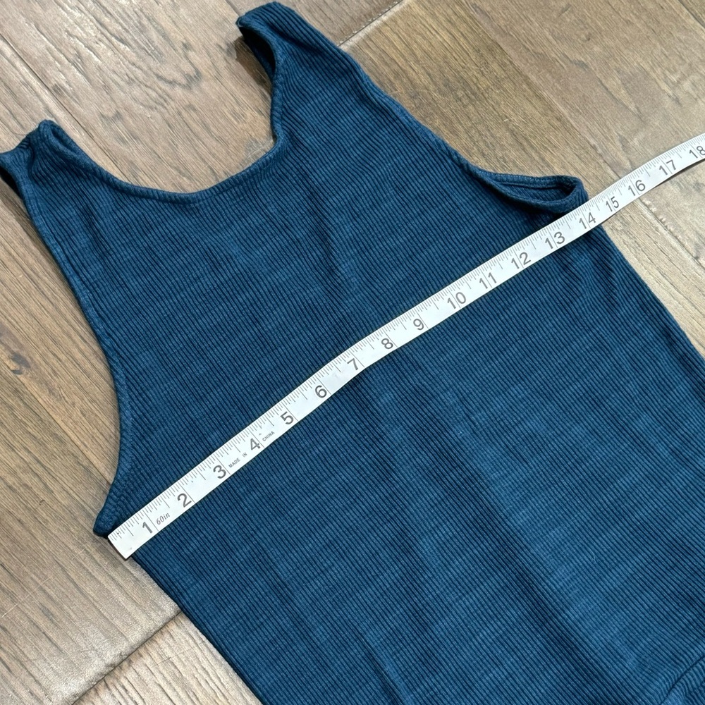 Monrow Dress - Picture 6 of 8